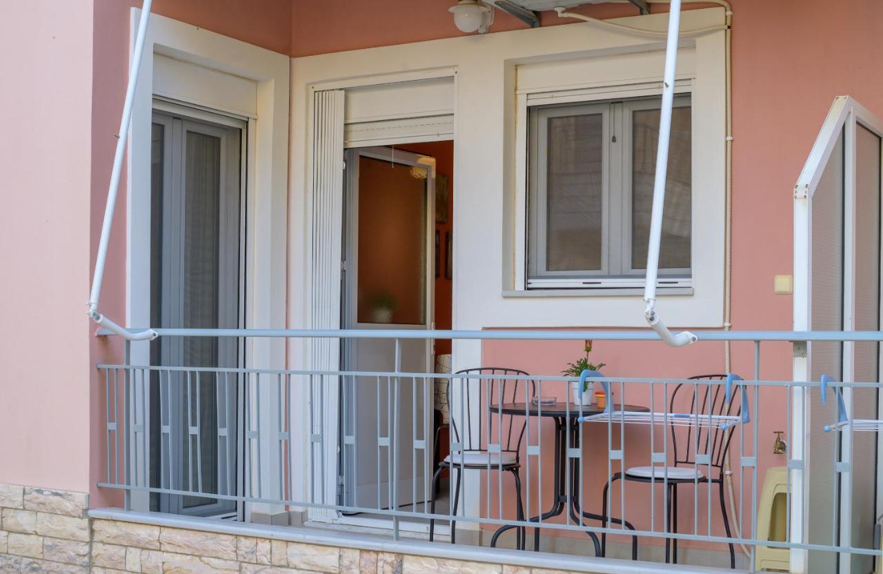 Peaceful Corner Apartment Preveza Luaran gambar